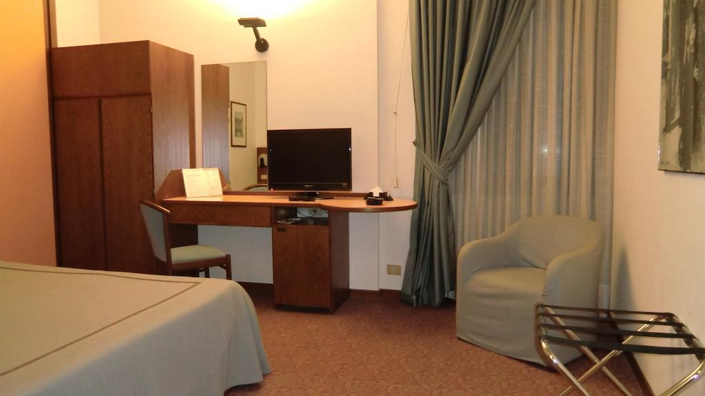 Hotel Giardino Прато Номер фото