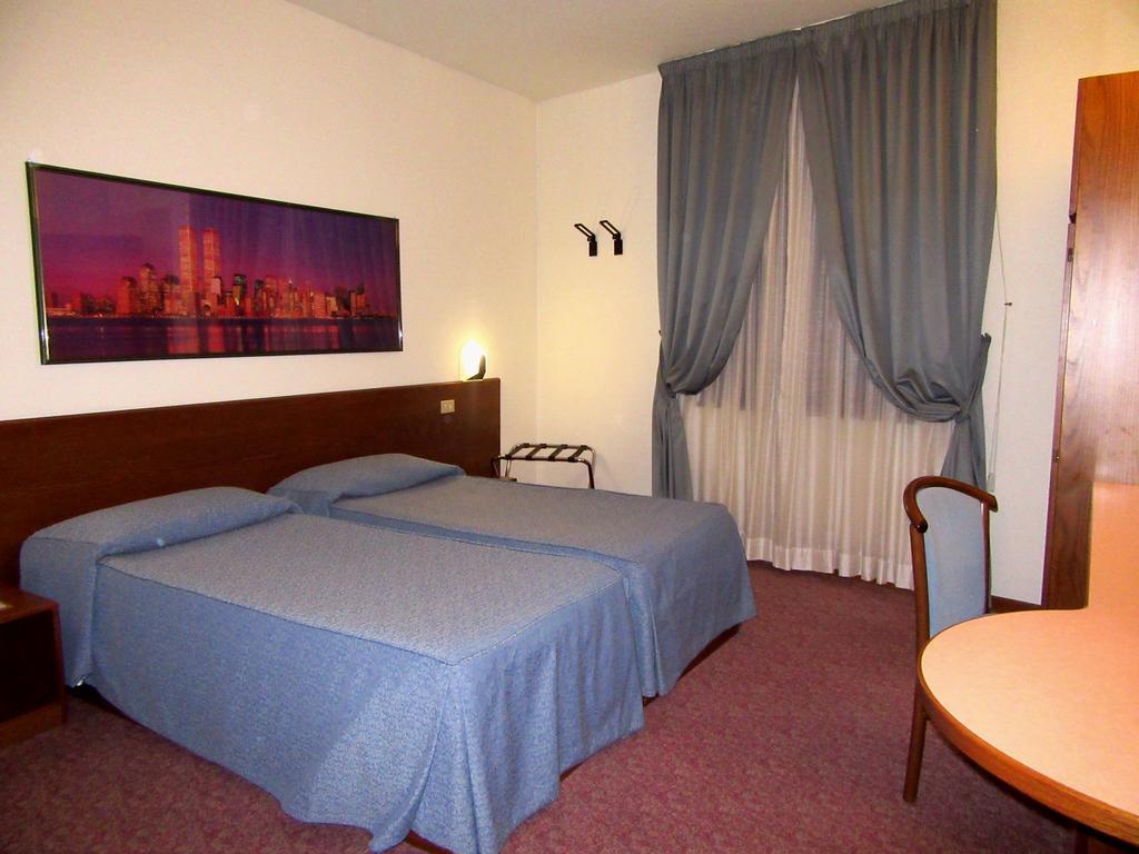 Hotel Giardino Прато Экстерьер фото